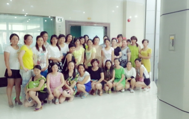 2016年4月26日學員畢業(yè)合影